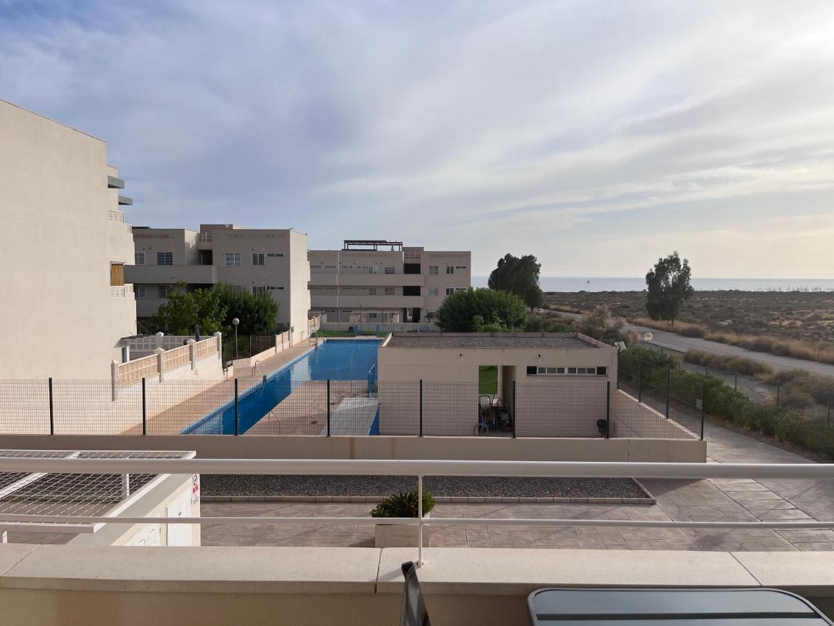 Toyo Golf Apartment Almeria Bagian luar foto